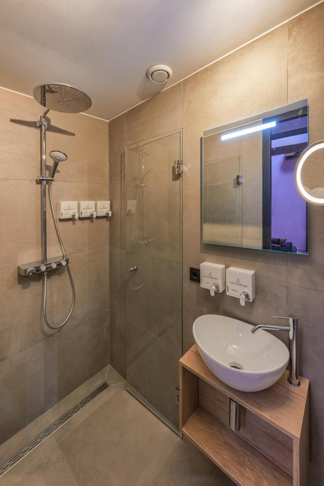 The Roosevelt Apartments Middelburg Cameră foto